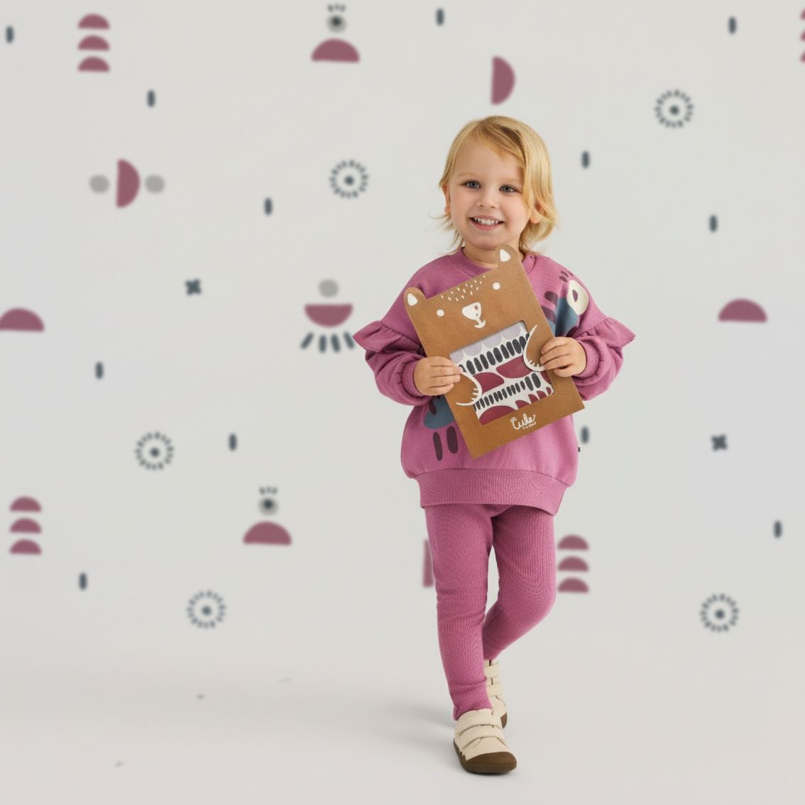 "Shapes & Things" Wall Sticker - Eggplant